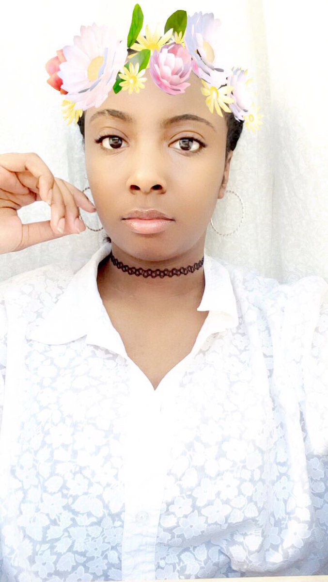 PrincessNini05's tweet photo. HBIC💅🏾💰💯😘 https://t.co/IJk0Jcbo7f
