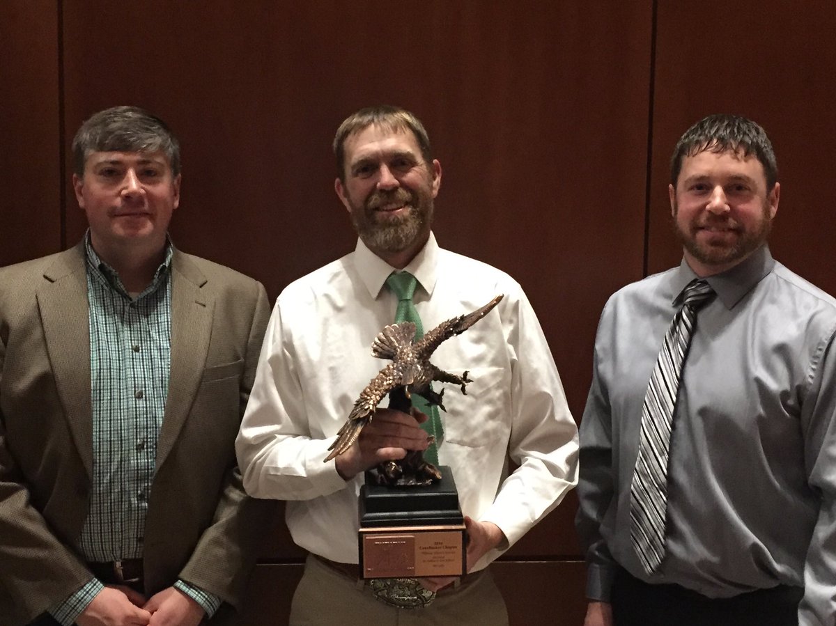 DaveChapin's tweet photo. @PickNascoe @KodyRising Well done 8N wins an Eagle award from @ABCNebraska https://t.co/6M0S5nBYeO