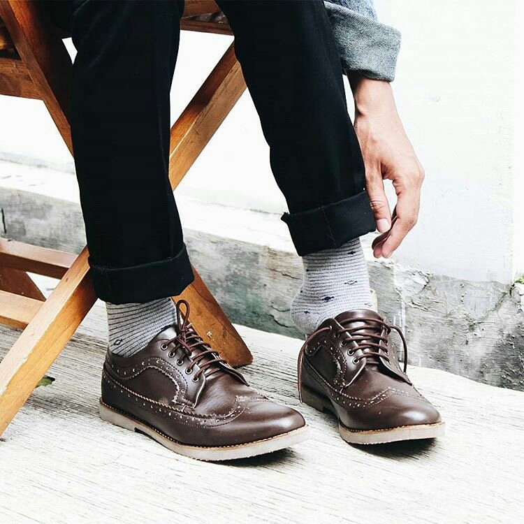 Giant Longwing Darkbrown | Size: 39-45 | 210k

Order bisa melalui:
BBM/WA/Line/Website
(Cek di bio)

#indofootwear