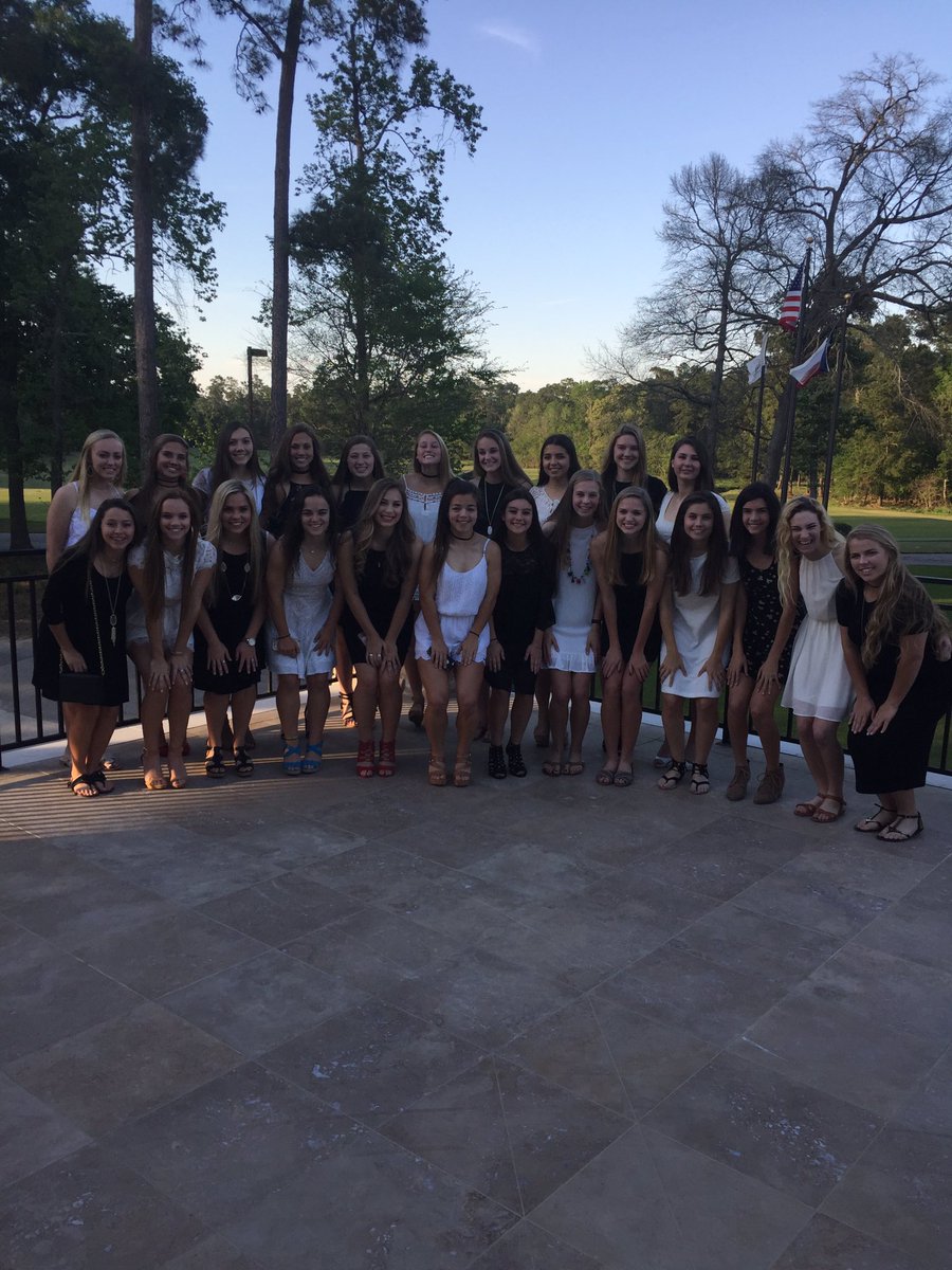 SaderSoccerTx's tweet photo. Great banquet tonight honoring these players and all that they have accomplished on and off the field! #Sadernation https://t.co/Fw1sqSHTok