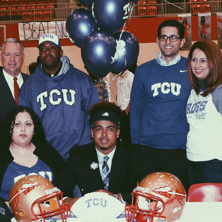 HE_IS_PRO's tweet photo. From making a Top Schools list at age 7, to earning offers, to signing with TCU, to NOW its all a blessing #NeverForgetWhereYouStarted🕊 https://t.co/SFD2QGpLHj