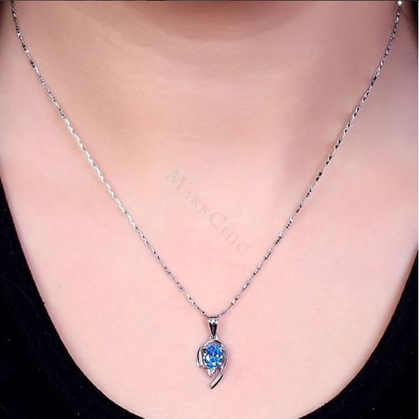 MarkChic_Jewels's tweet photo. A sapphire necklace can always make me happy. 😍😍 Link: https://t.co/KjM0mQSJld https://t.co/0f2cVRz5PS