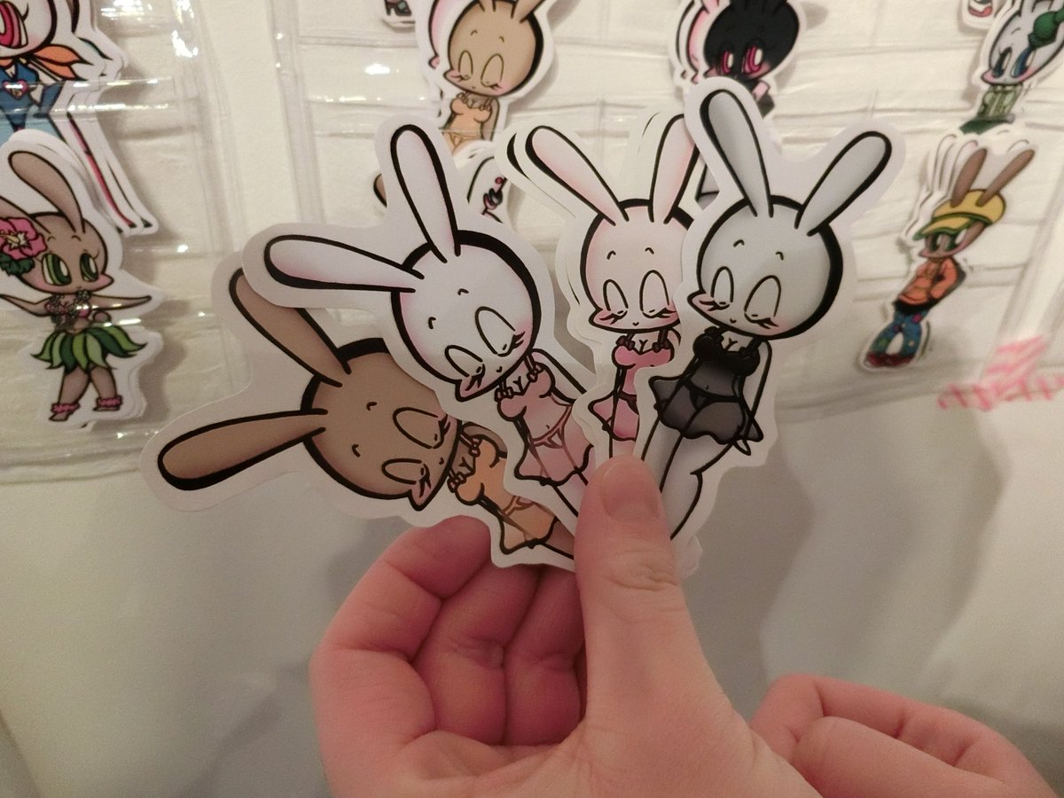 DesignFestaAsia's tweet photo. #designfestagallery #DFGHarajuku #illustration #Stickers cool illustration east304 by Eriko Saba ends 3/26 https://t.co/2pOub286zu https://t.co/pF2mOlbzOE