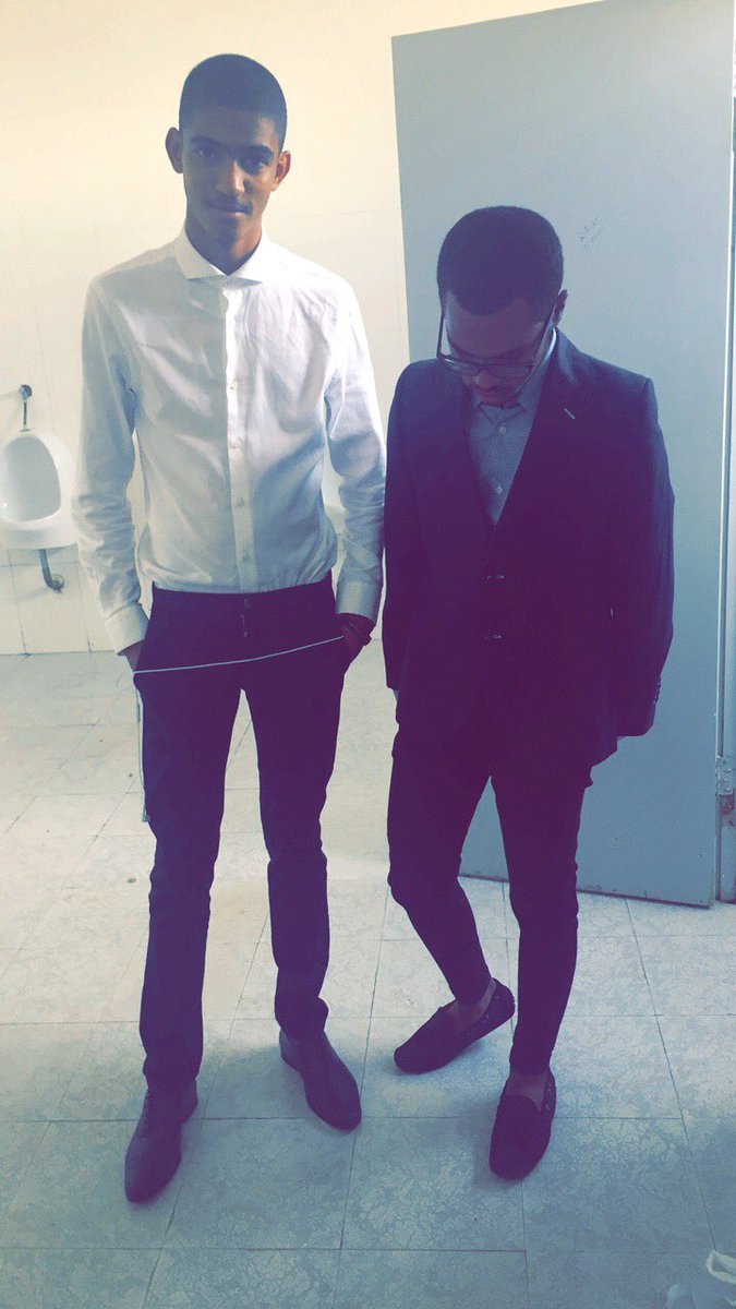 luigizera_'s tweet photo. Quando não tens lugar pra tirar foto e tem que ser mesmo na casa de banho 😂 @Renato_FBG https://t.co/3y6V1dCd8K