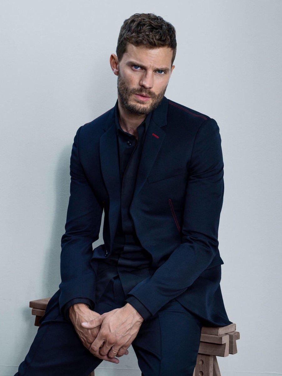 sisshg's tweet photo. JAMIE DORNAN GRACIAS POR EXISTIR https://t.co/nGtHiRbsDQ