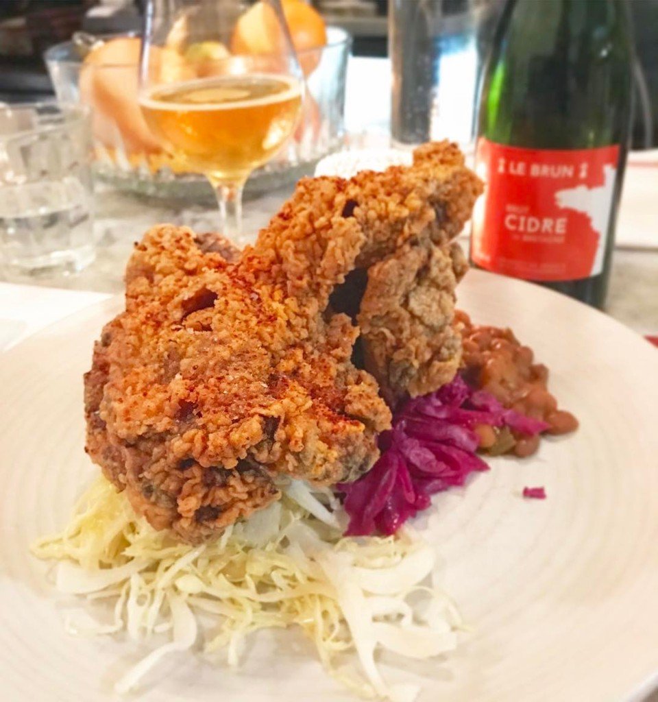 TheHungryHuman's tweet photo. #21 Fried Chicken 🍗😚👯 #thehungryhuman #hellafood #hellafriedchicken #oakland #100in365 https://t.co/qMpE4xSVY8 https://t.co/drCf3NzKwY