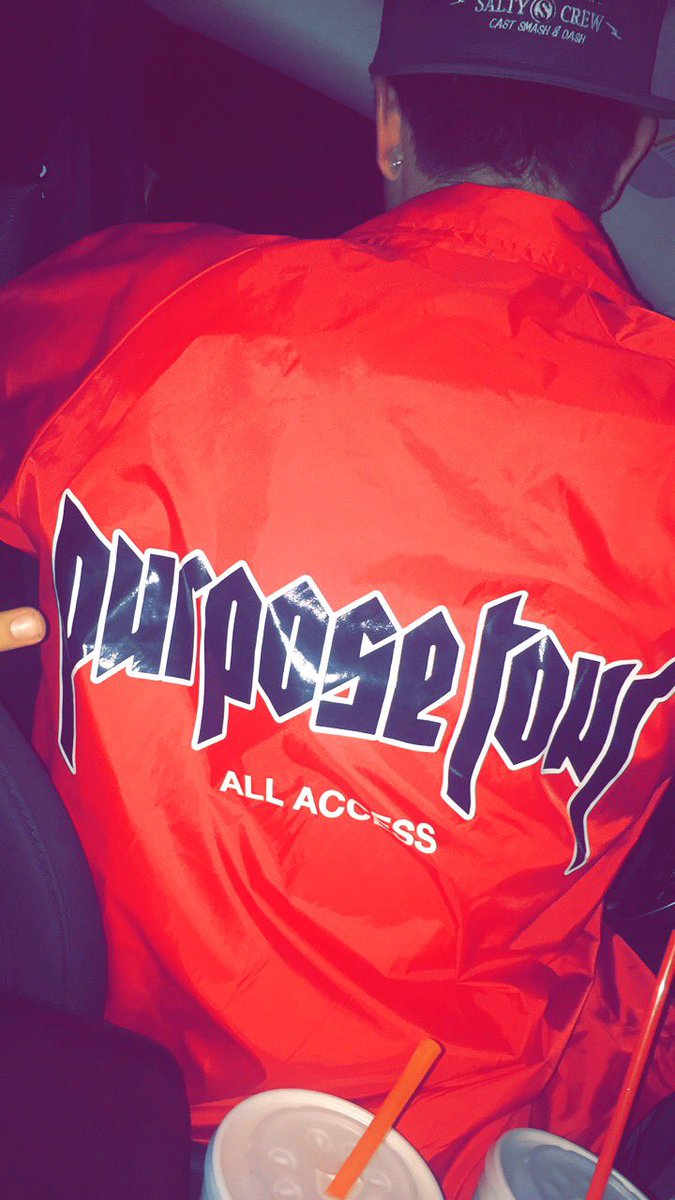 S_eazy956's tweet photo. My favorite jacket π¦π
#biebsinthetrap https://t.co/6s5EXlnGaV
