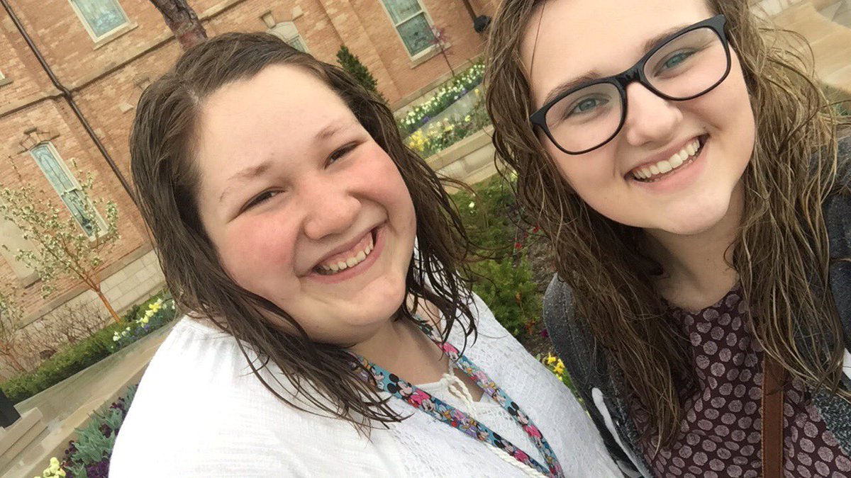 aud_ball24's tweet photo. #aujandkylie #templetrips https://t.co/CYPkqK1ZwJ