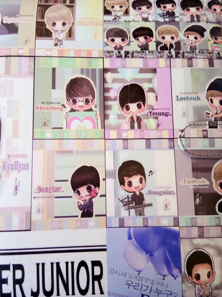 Spring__701's tweet photo. Binder Besar Super Junior👍🏼
Ready⚠️
Kode : B2
Harga : 45K
Bahan : Kulit Sintetis
Isi : 26 Ring https://t.co/MBaAP6thv9