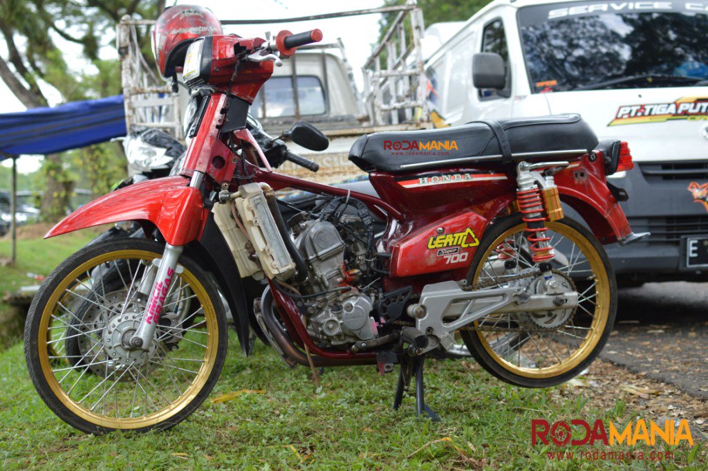 Modifikasi Motor Super Cup Dunia Otomotif 2020