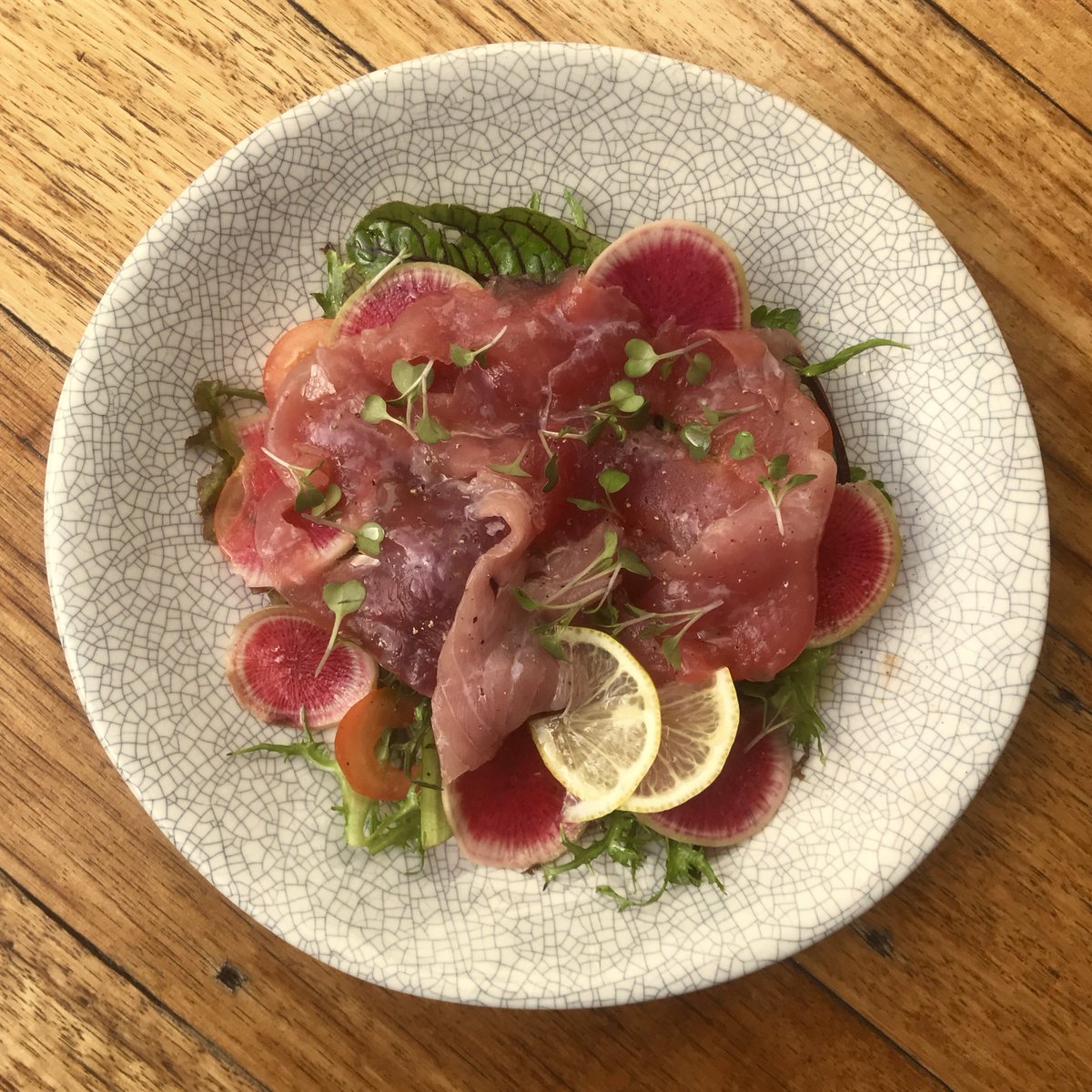 🐟 Tonight &amp; tomorrow only: bluefin carpaccio w tomato, radish, amaranth, sorrel.
