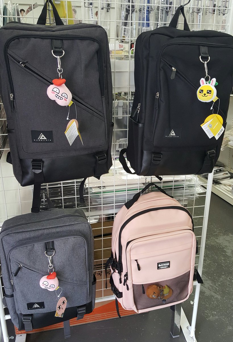 Ekorea 鶴橋店舗限定情報 Auf Twitter 韓国で人気のリュックやバッグが Ekoreaに O 大好評販売中です 今だけご購入でkakaoキーホルダープレゼント 人気の為売り切れる可能性が高いです 在庫状況は店舗までお問い合わせ下さい
