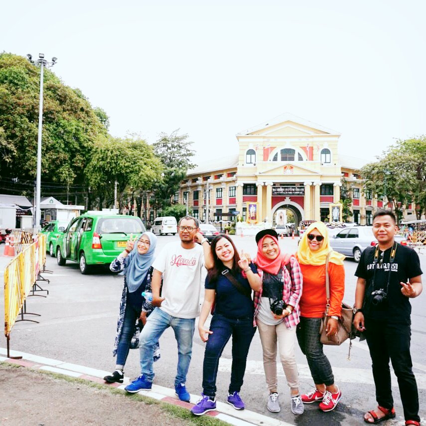 Have some fun while we're young and healthy! 😘😘😘