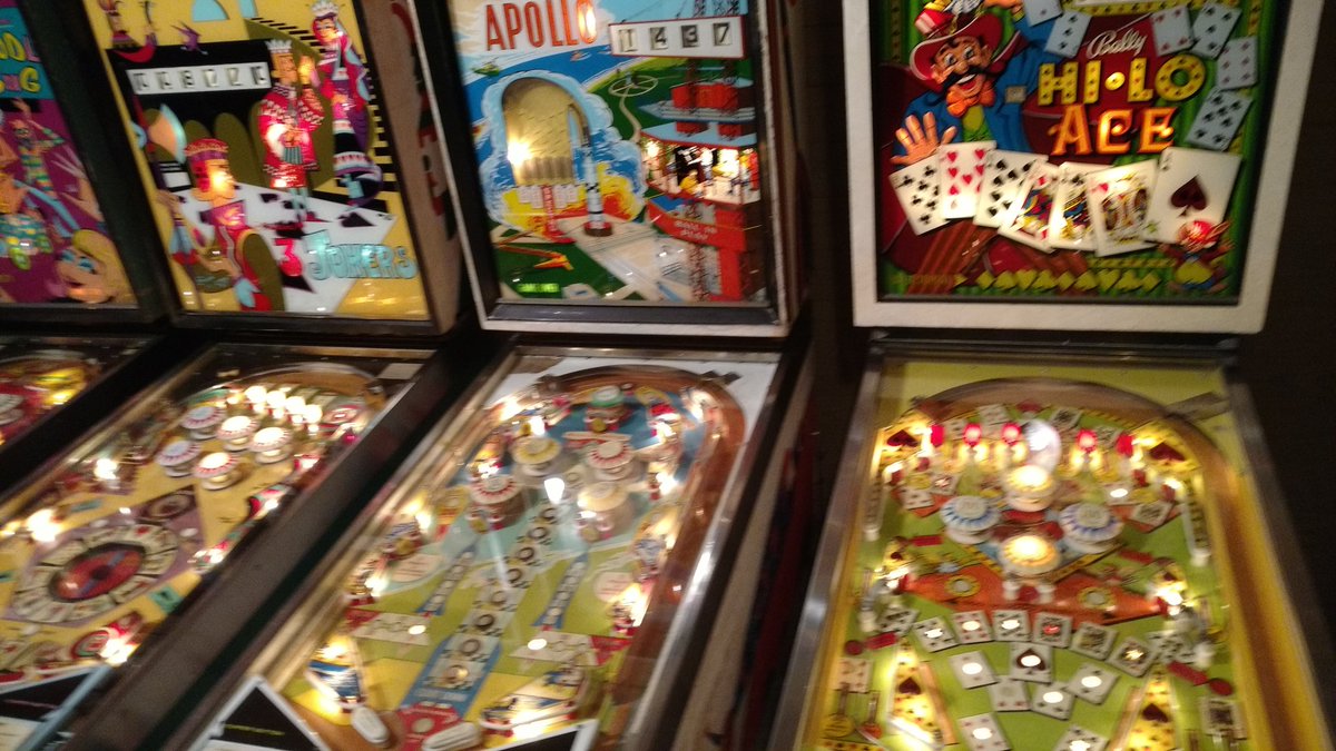 BobMlsna's tweet photo. I have a pretty fun row of old #pinball machines. I have been successful at repairing them
#RetroGaming #bally https://t.co/9fS9IRBLG3