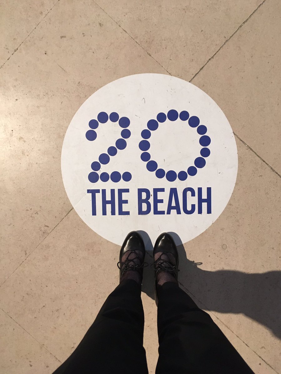 framboisemood's tweet photo. @coletteparis fête ses 20 ans
Colette * The Beach by @snarkitecture #colette20ans #colettebeach #thebeachparis https://t.co/kap9I5tLUy