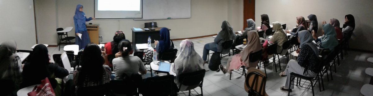 Pemberian materi oleh <a href="/sarnovdj/">Sari Novita Dj</a> mengenai Antropometri.
#TrainingAntropometri <a href="/dudung_angkasa/">Angkasa, Dudung</a> <a href="/isagiindonesia/">isagiindonesia</a>