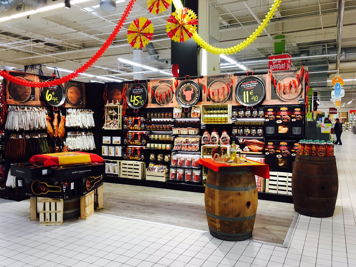 Battle de boutiques éphémères chez Auchan. Au tour de <a href="/AuchanLac/">Auchan Bordeaux Lac</a> et sa bodega "espectacular". #lavieducarrelage #nechangezrien