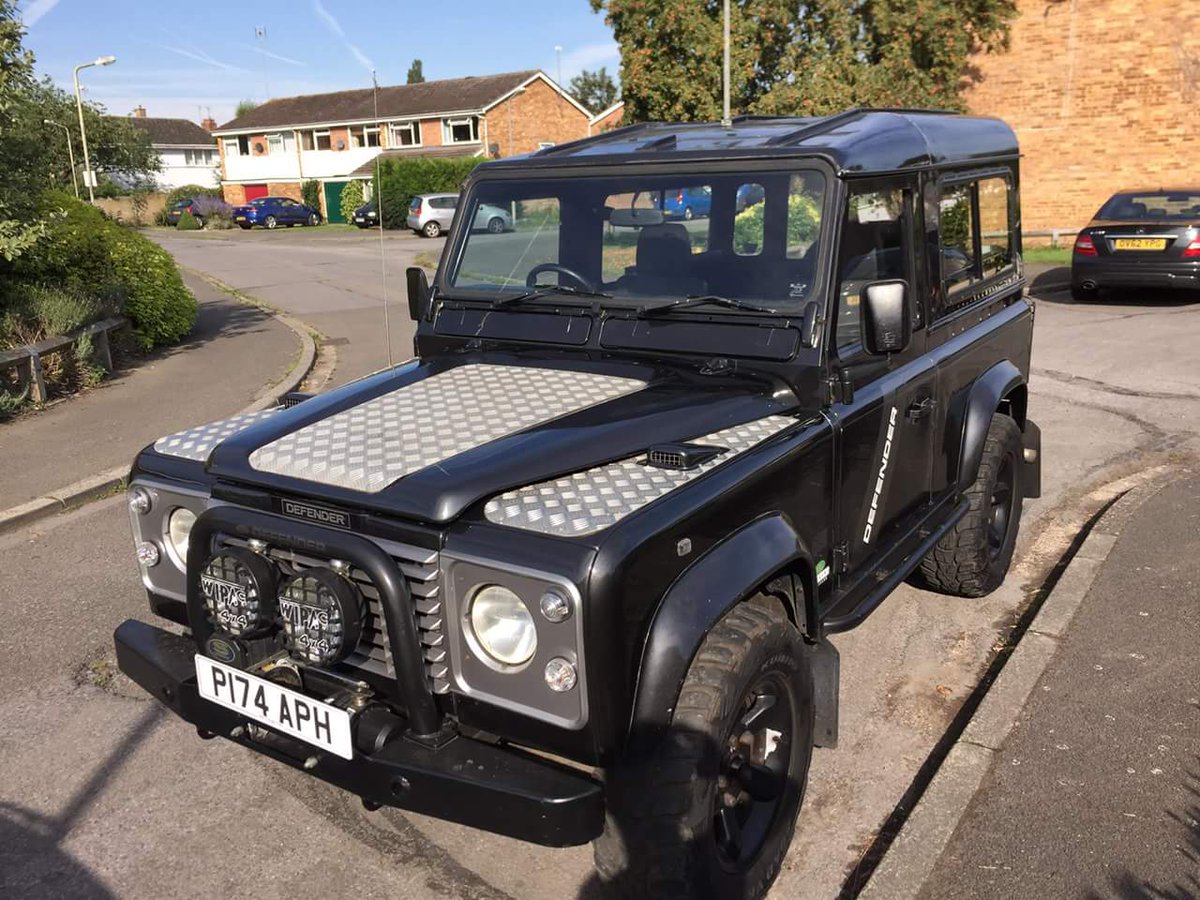 LandyWatch's tweet image. Posted on a Landy website.

Help me locate my pride and joy stolen in Marlow last night. P174APH 

BLACK 90 defender