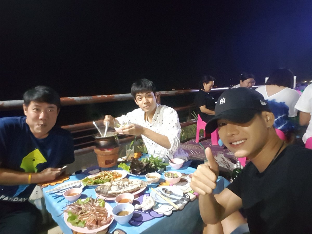 peckpalit's tweet photo. แซบนี้ที่ริมโขง ... https://t.co/YFAWHuGOvN
