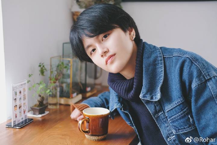 lllllllKIMNIM's tweet photo. #๋กํ
#Rohar
#์ฐฉ์
์จ์ด๋ณด์
ไฝ ไปฌ๏ผๅคฉๅทๅ ่กฃ,ๅคๅ็ๅฅถโฅ https://t.co/xAZh73w27q