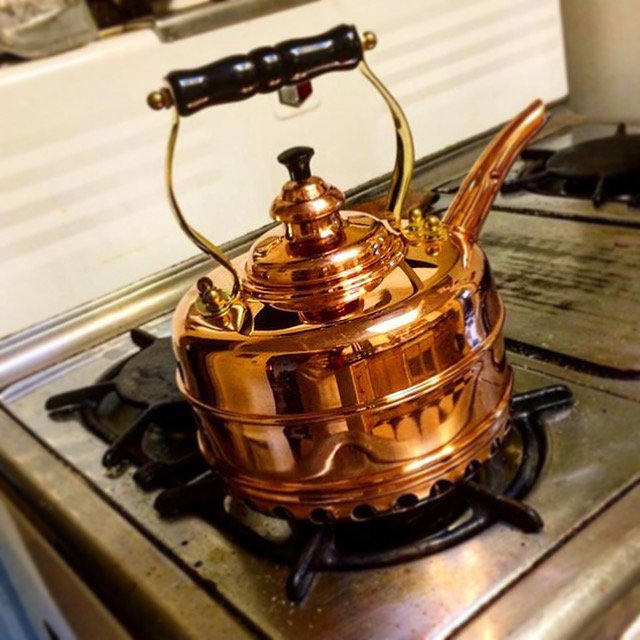 neweyandbloomer's tweet photo. The #simplexkettle. A little taste of historic England & a loyal servant in your #kitchen that will last for generations. 📷: b_ross_designs https://t.co/diB73Tcv5F