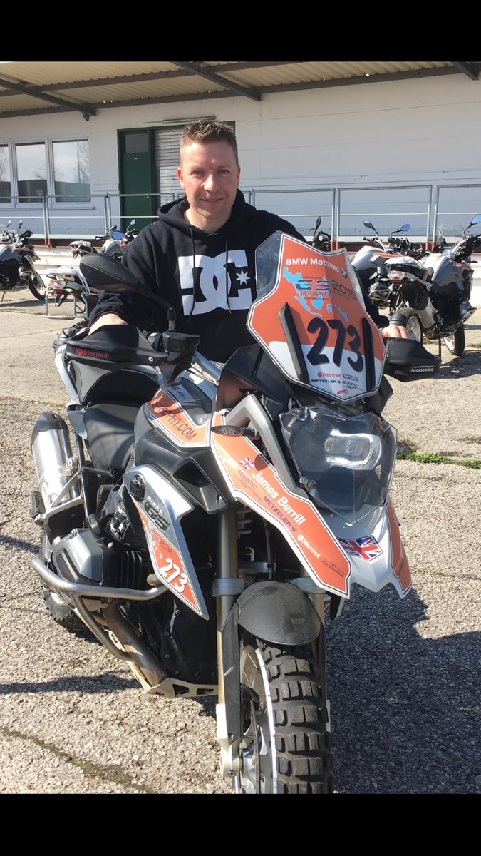 JBRacing tweet media