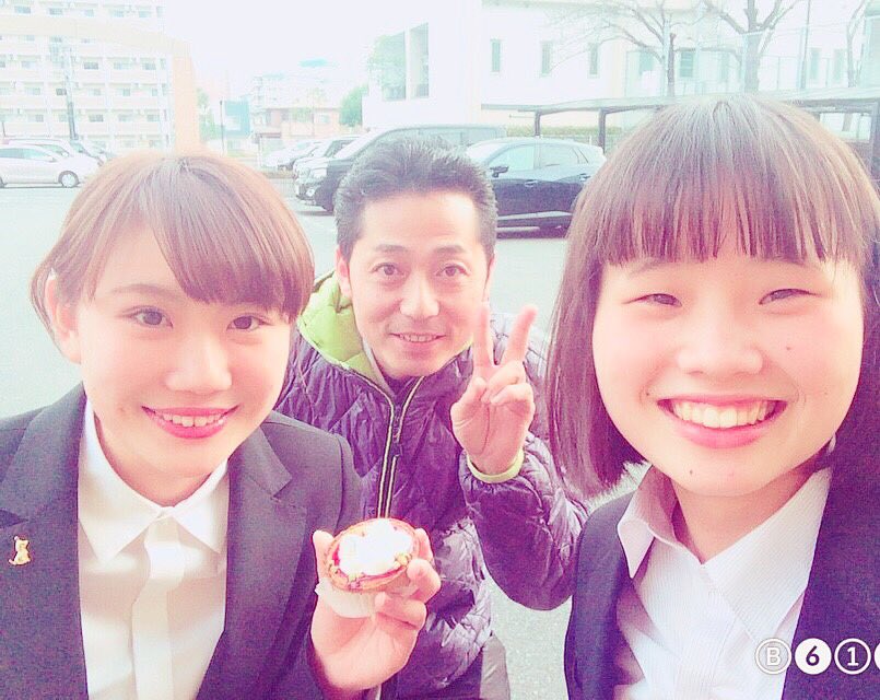 フォロー外してください tweet media