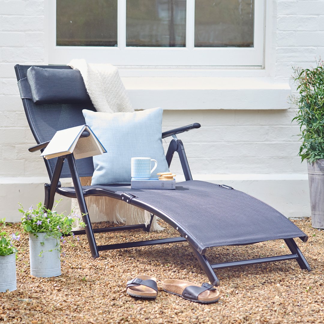 WorldStores (WorldStoresUK) Twitter