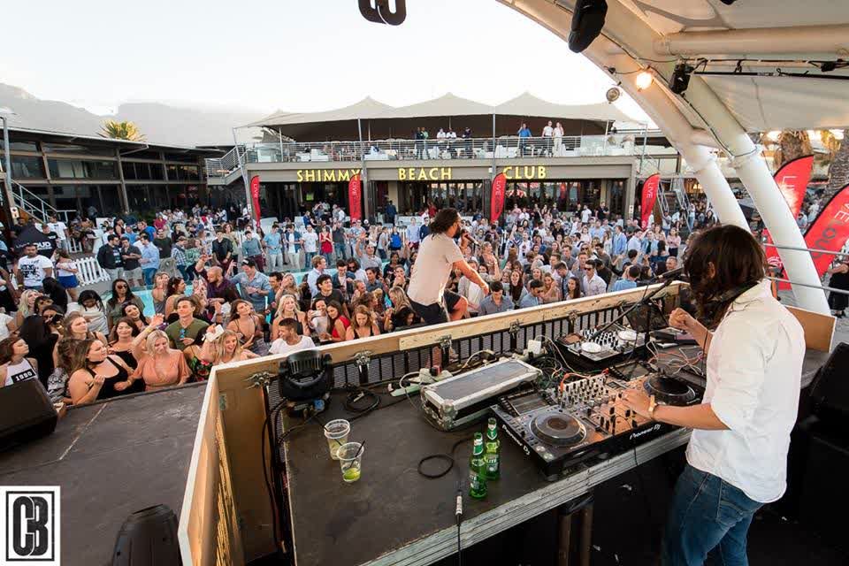 RikkisTaxis's tweet photo. Don't miss the @Amasa_CapeTown Mad Men event on the 30th of March @ShimmyBeach. Let Rikkis take care of the driving. https://t.co/SO0mYWbrCJ https://t.co/cZVAA91Fkd