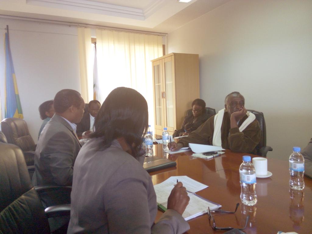 GovernanceRw's tweet photo. CEO RGB @ashyaka presents #CRC2016 findings on Gender Equality &amp; Women's Rights to @Senateofrwanda's Political and Good Governance committee https://t.co/1t8BteMQHm