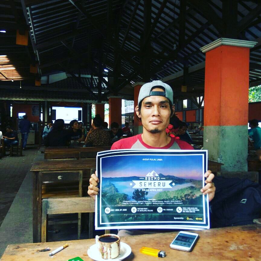 VerclyV's tweet photo. Open Trip
"Atap Pulau Jawa"
PENDAKIAN BROMO TENGGER SEMERU 3676 mdpl
@Mufti_Adjie 
Selanjutnya bisa lihat di: https://t.co/p2A4Xg641i https://t.co/oRvmUWERVT