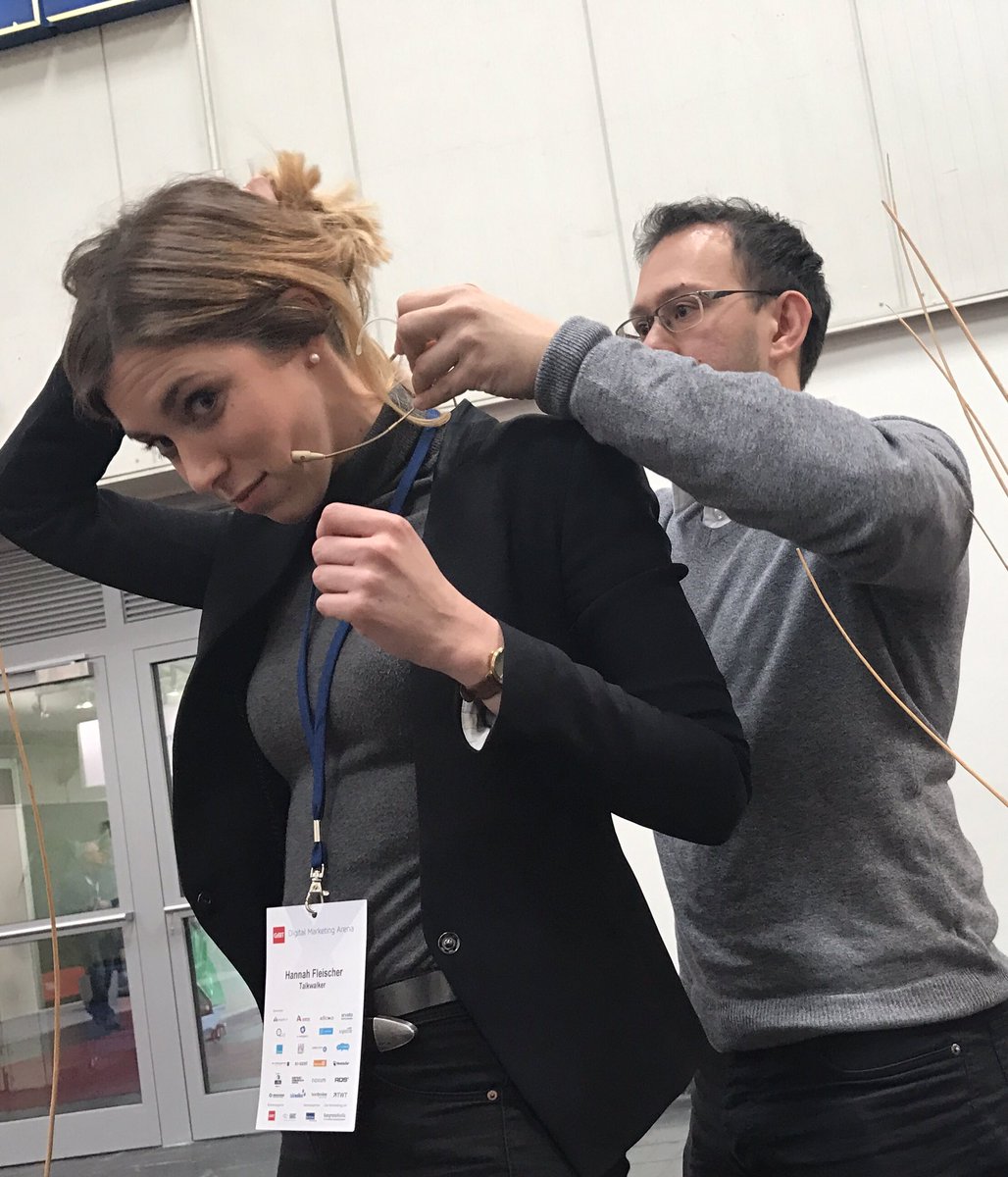 TalkwalkerDE's tweet photo. Gleich geht's los. Sales Executive Hannah Fleischer spricht über bessere Entscheidungen mit Social Data @hnh_ #cebitdma https://t.co/mb0637XPhZ
