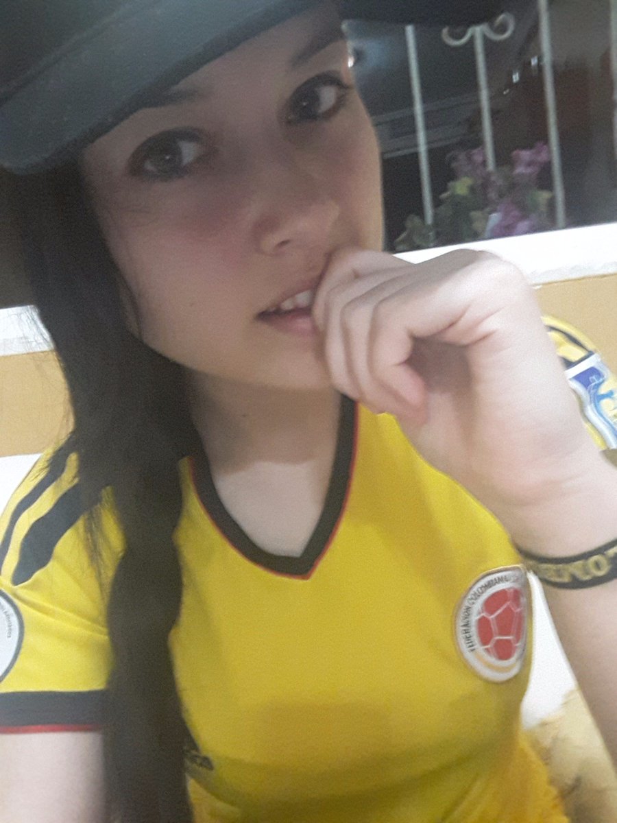 MafeeDiaz's tweet photo. 💛⚽ https://t.co/kTYOcHDxQ3