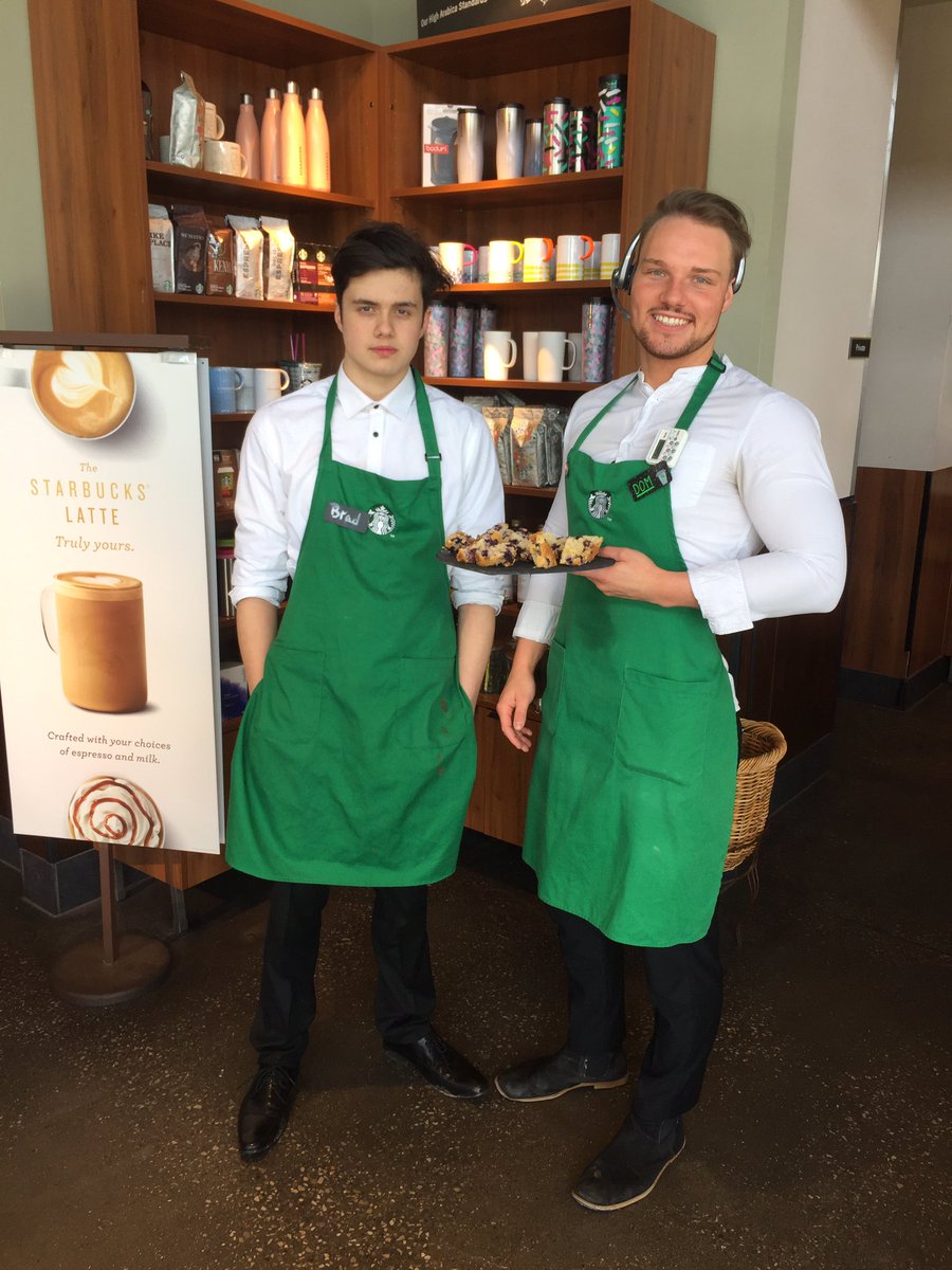 NorthendSBUX's tweet photo. Blueberry muffin week 💙💙💙 https://t.co/m9jzKOhPiR