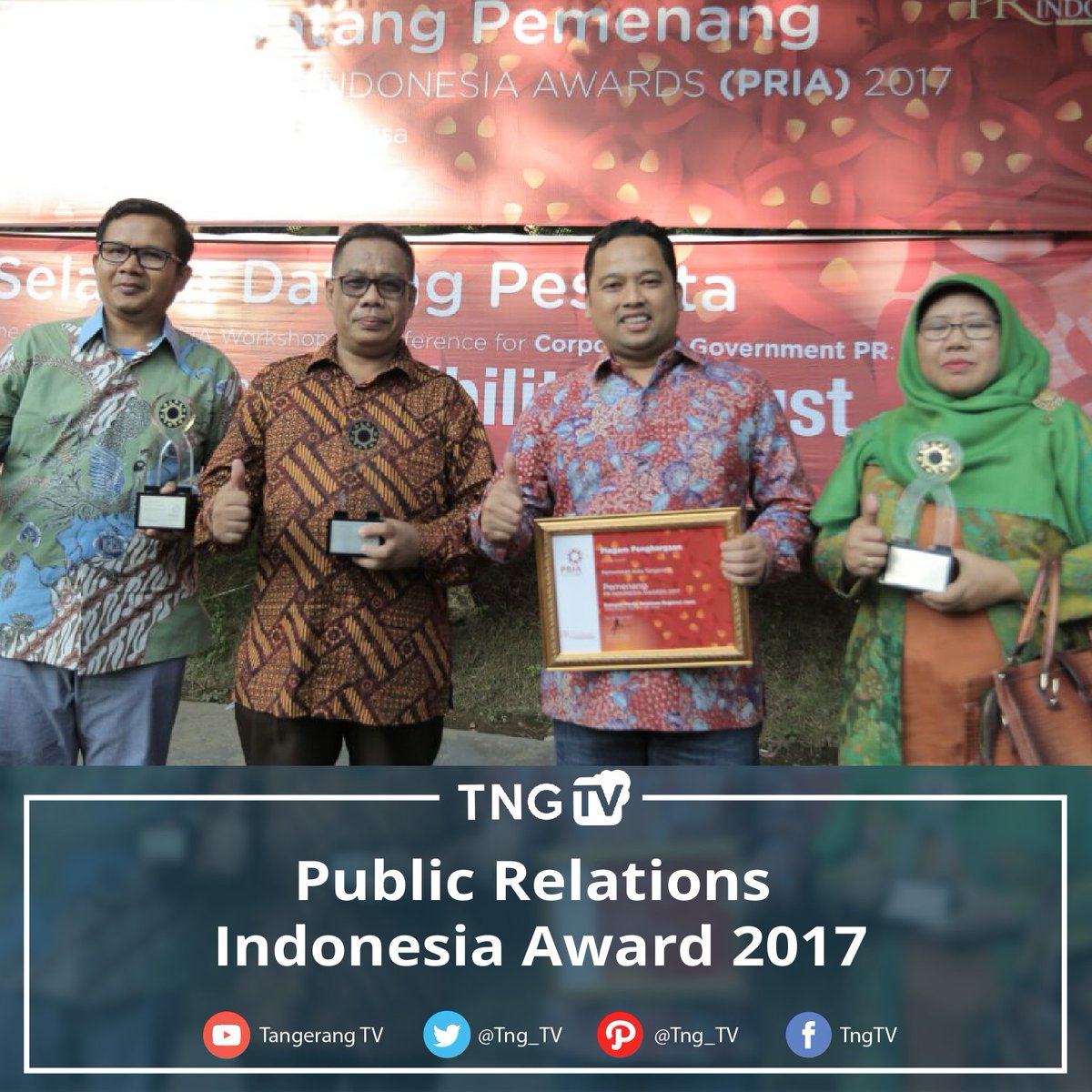 tng_tv's tweet photo. Yeay 😁😁 Pemkot @Kota_Tangerang mendapat Penghargaan Public Relations Indonesia Award 2017, Simak disini ya sob : https://t.co/gZJgVKlRYD https://t.co/MwOjlijqVT