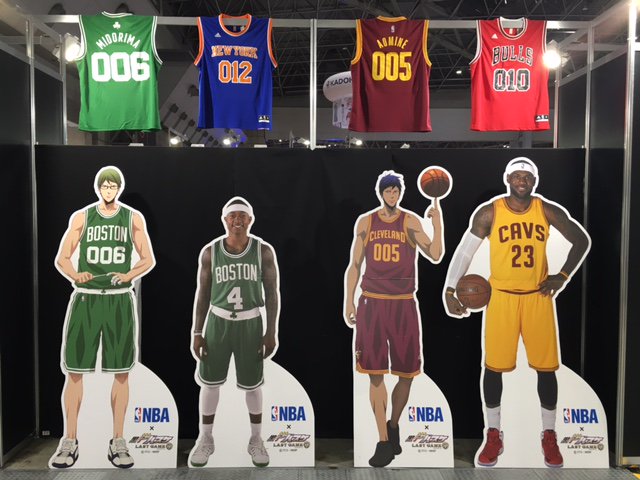 アニメ黒子のバスケ Nbaコラボ 明日3 25 土 と3 26 日 Animejapan 17 アニメコラボレーション10選エリア にて Nbaコラボの等身大パネルとレプリカユニフォームの4チーム分を展示 火神 氷室 青峰 緑間と実際の Nba各チーム選手の計8体です