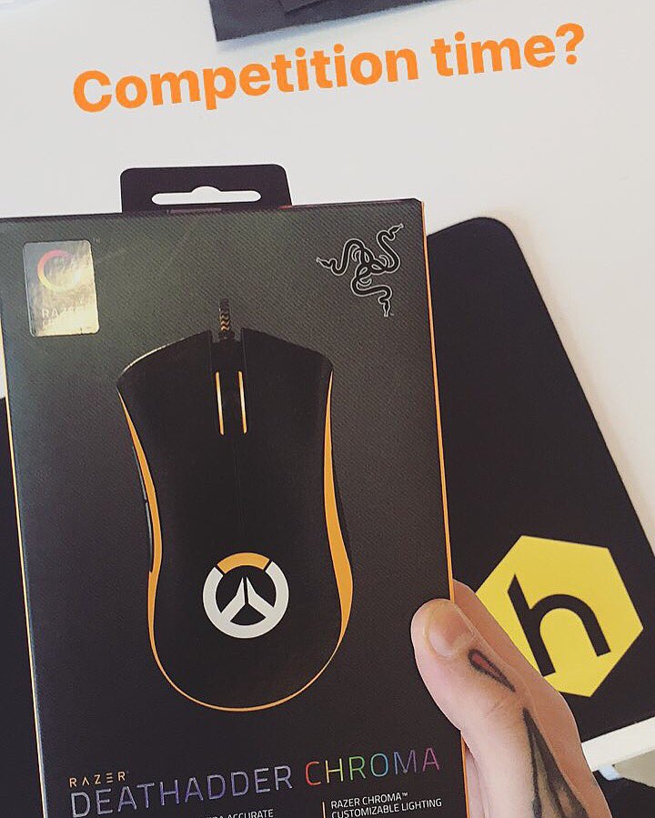 HexGamers's tweet photo. 🤔 #hexgamers x #razer https://t.co/04h7uEsFtG