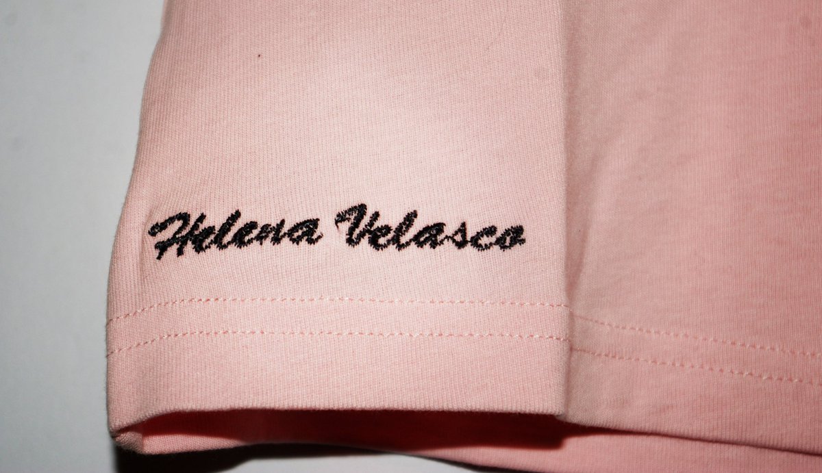 ¡CAMISETAS DE NUESTRO MERCHANDISING! Precio por privado.
De varios colores.