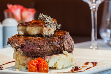 Promos_Nantes's tweet photo. Exaltation culinaire pour 2 ou 4 - Restaurant Les Epicuriens à Nice: #NICE 59.90€ au lieu de 124.00€ (52% de… https://t.co/vvAAxIcMJb https://t.co/kqmTHmolfG