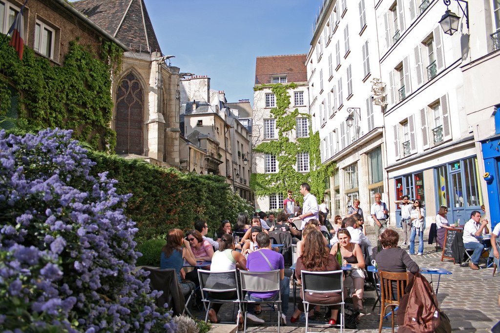 Ce weekend, louez votre appareil photo sur <a href="/Zilok/">Zilok</a> et partez découvrir les rues piétonnes de Paris avec <a href="/ParisZigZag/">ZigZag</a> 
goo.gl/lnKqNl