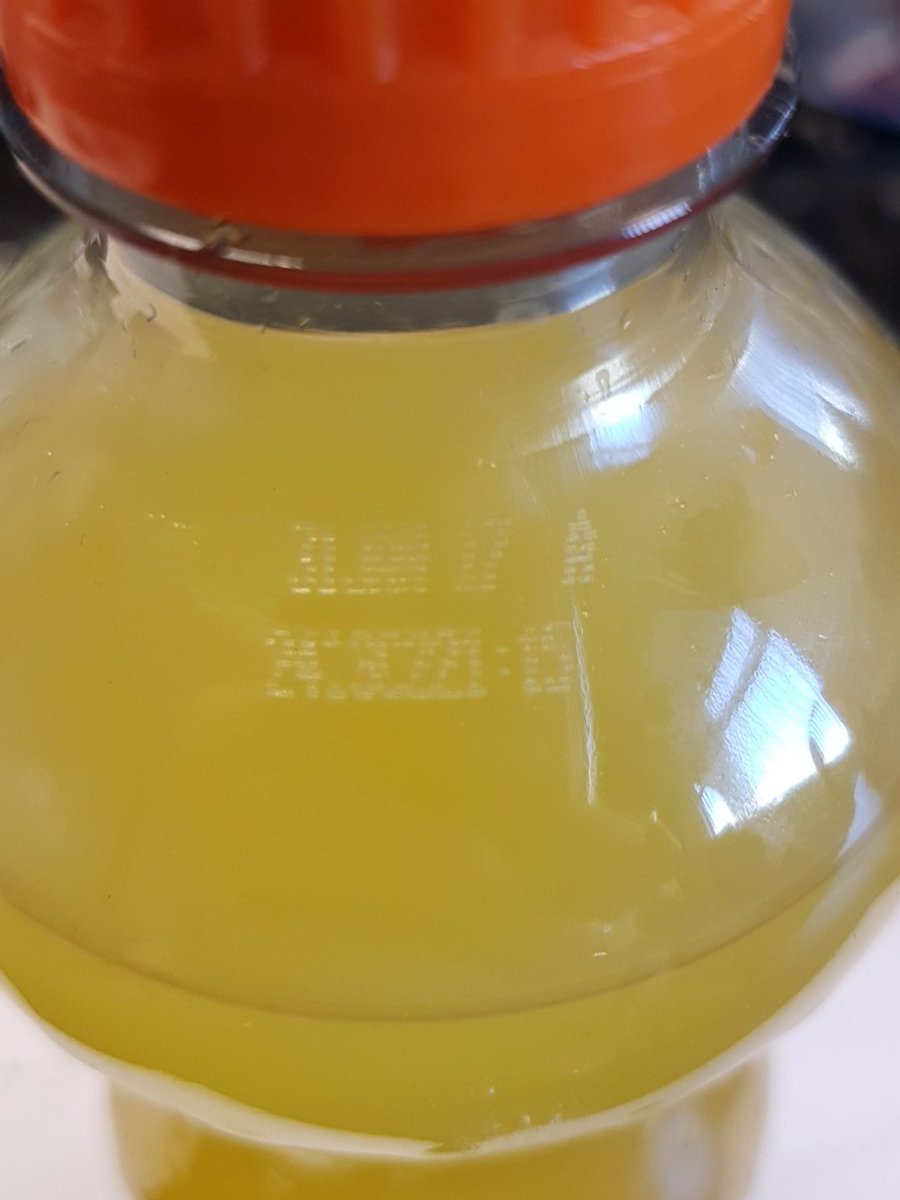Thanks <a href="/asda/">Asda</a> selling 2 month out of date fanta 😷 I think I'll just go thirsty this afternoon bleurgh.
