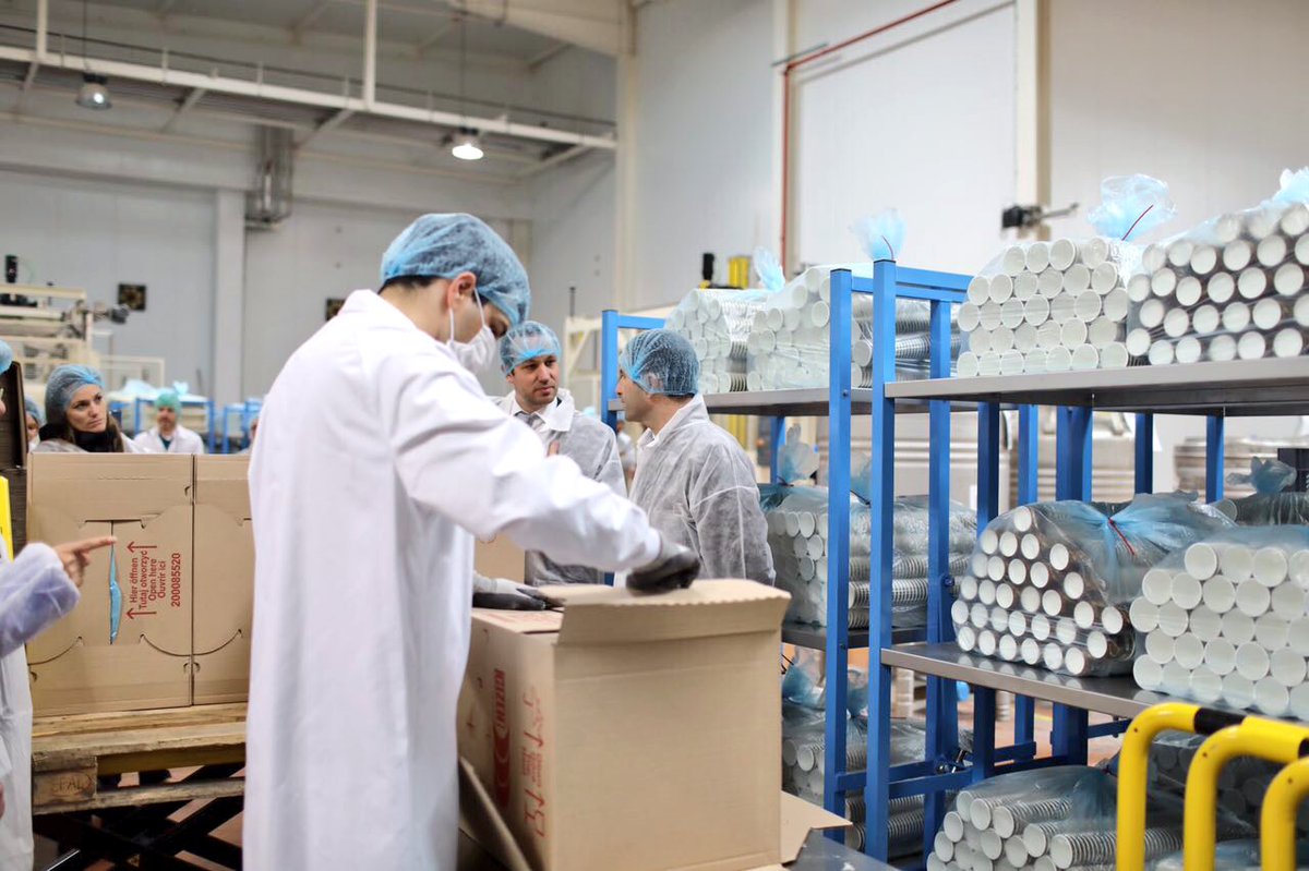 Benoît Hamon tweet media