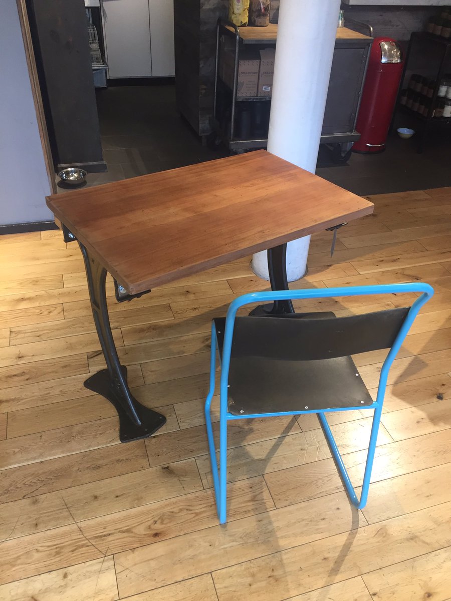 RockitHome's tweet photo. Our lovely furniture is looking amazing @westelmUK. We simply love being here! #Refunkd #popup #westelm https://t.co/DcJEJTlUkN