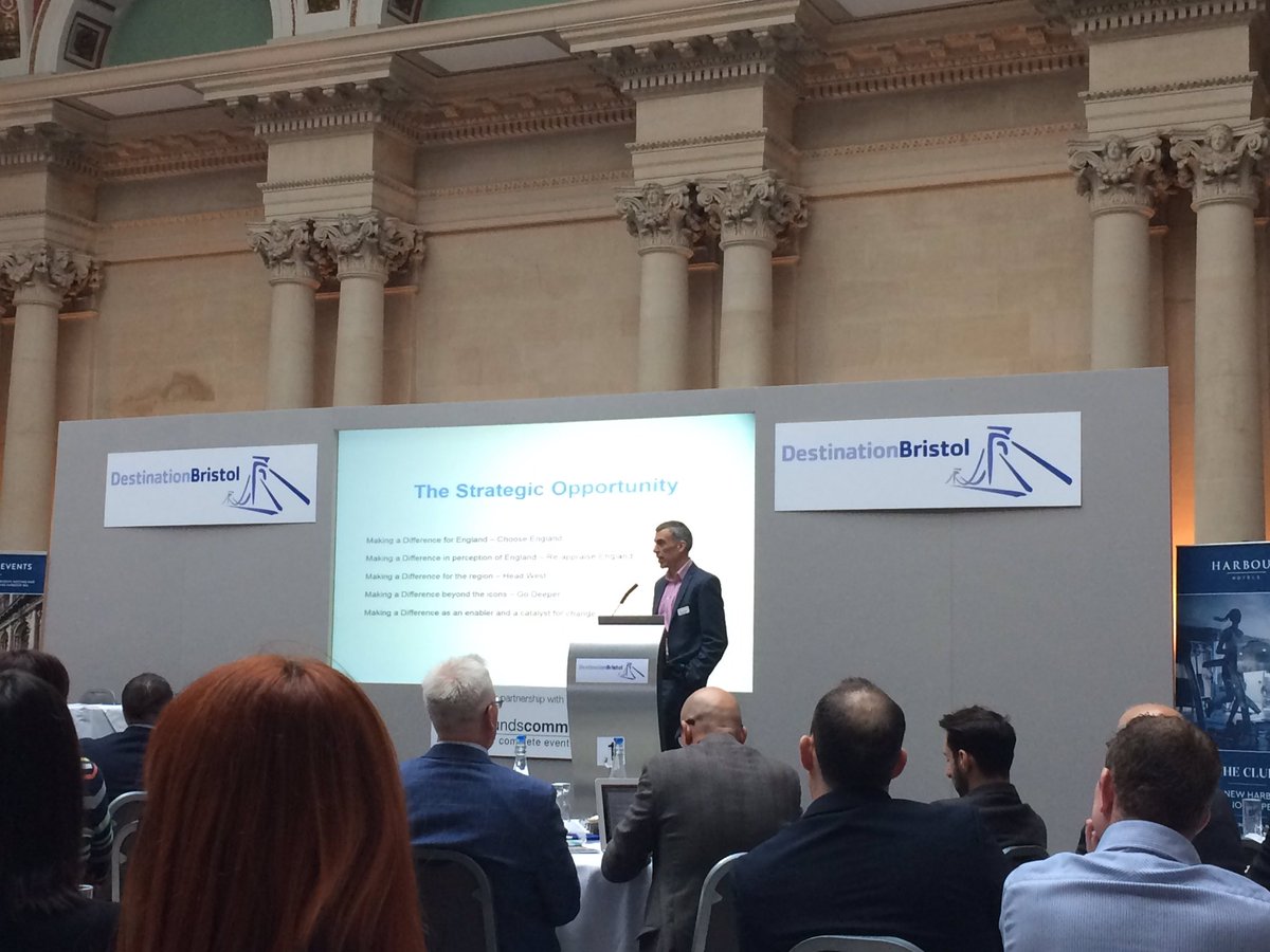 VisitWestUK's tweet photo. Great talk from David Andrews from @VisitWiltshire on The Great West Way-creating a premier touring route between London & Bristol #DBConf https://t.co/jKoN0i2ztD