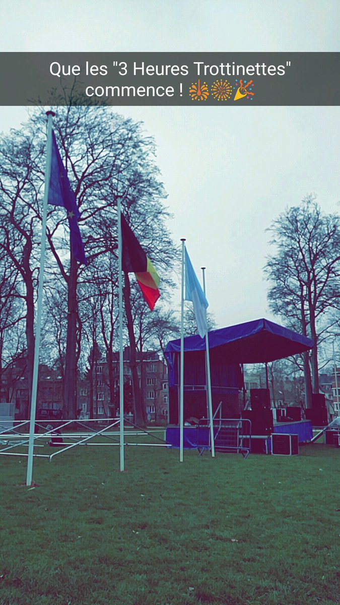 Team3HT's tweet photo. L'équipe s'active déjà... #3HTrottinettes https://t.co/5KiGqIvUJc