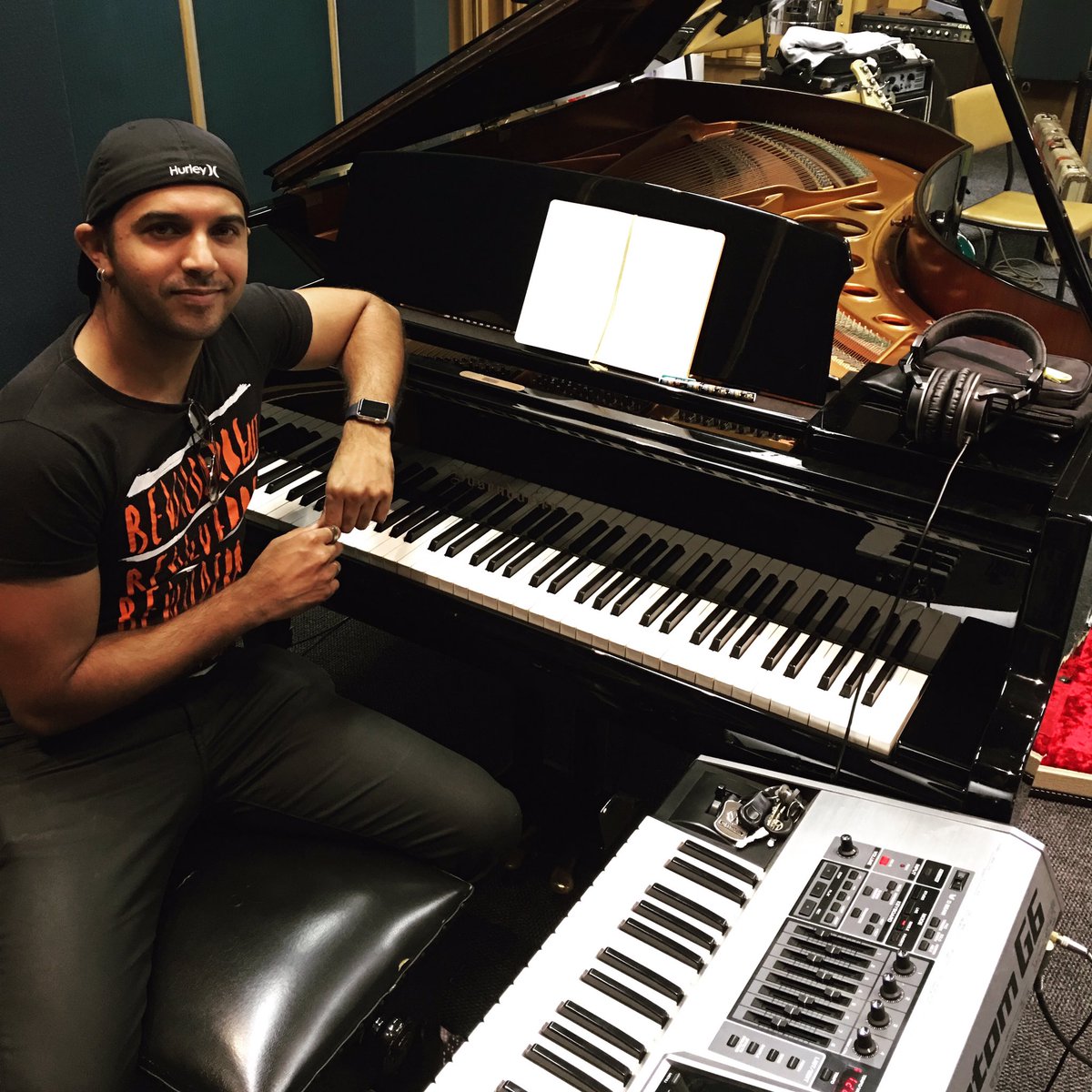 Office for the next few days with the awesome <a href="/karenzoid/">karen zoid</a> :) onwards and upwards! #roland #bosendorfer #LIFE