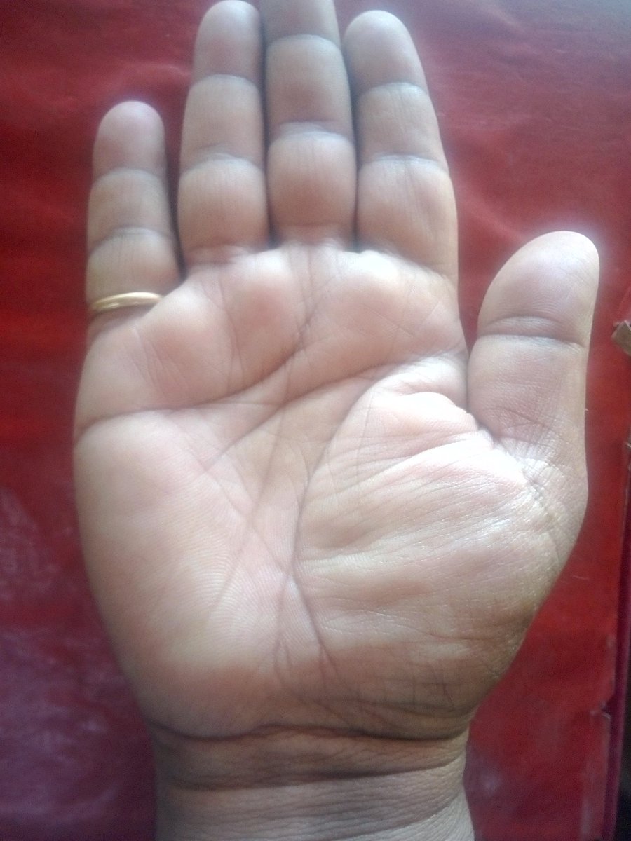Santosh87129100's tweet photo. #rajivthehealer hello sir I am santosh soni please read my palm for 1.politics https://t.co/24mbM6shlv 3.foreign https://t.co/PpPZh12G8c