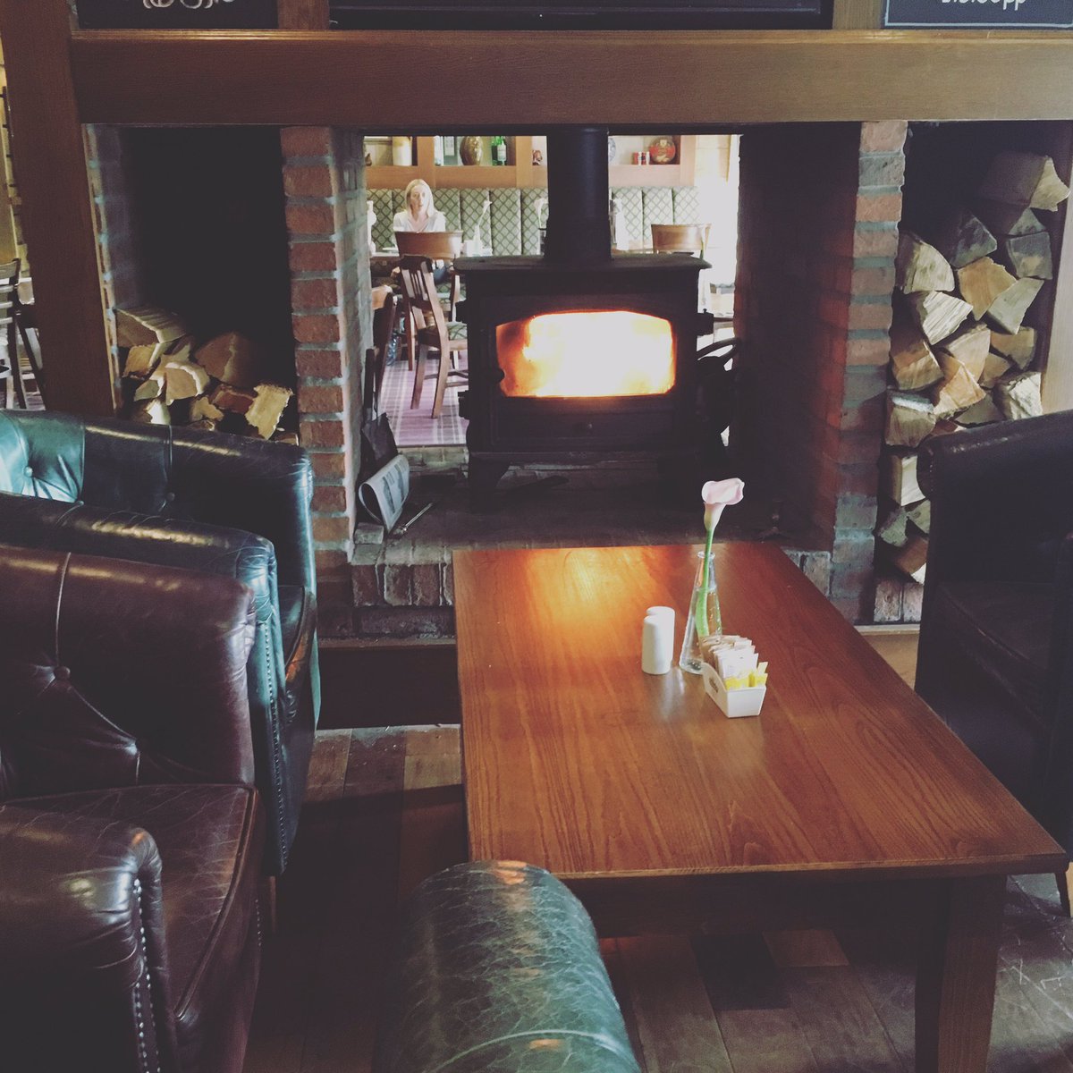 We've got the fire roaring, come in out of that cold weather and enjoy the ambiance in our Lounge Bar. #LoungeAtTheLynnhurst