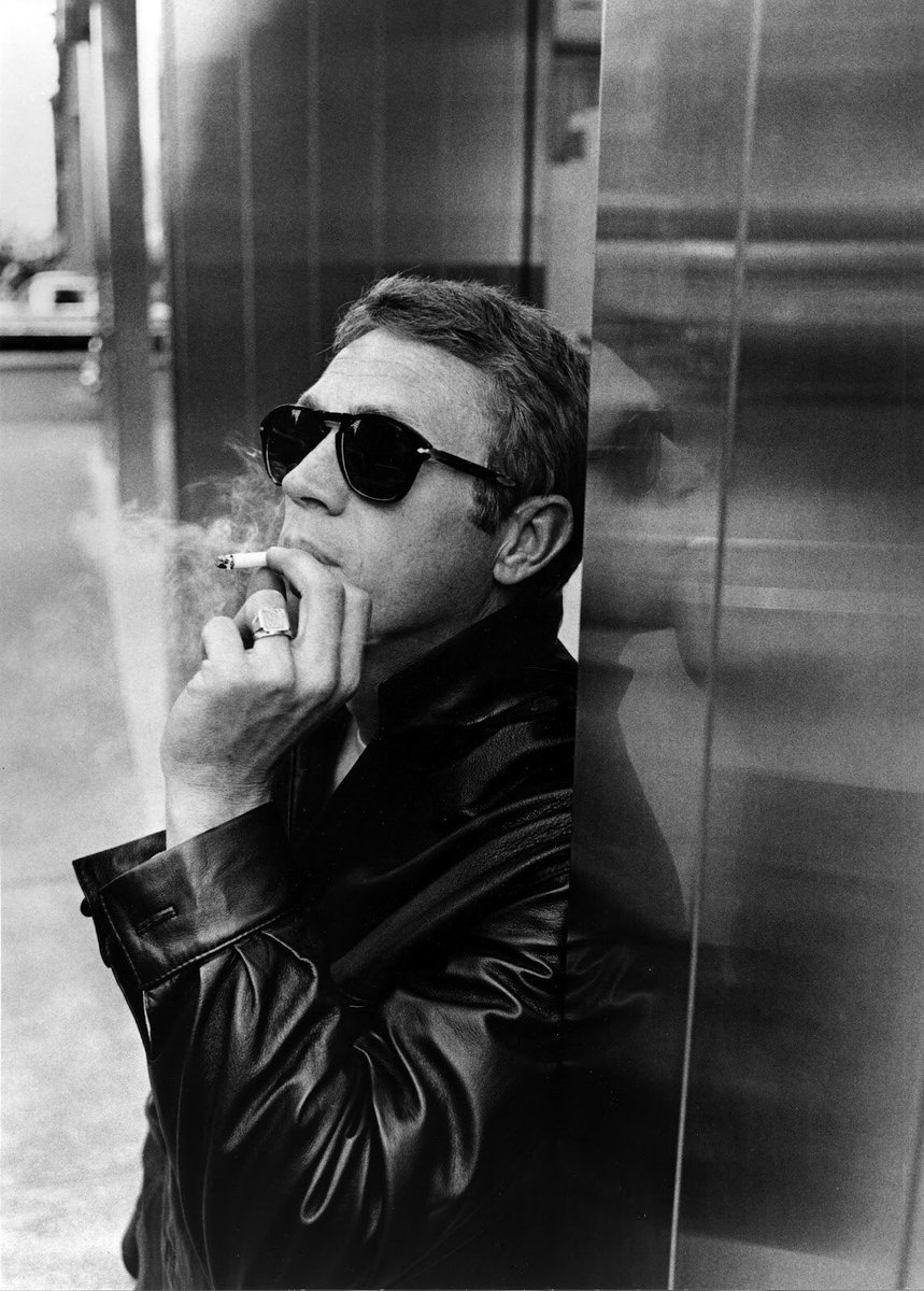 FModernist's tweet photo. Steve McQueen - born on this day 1930.
The King of Cool. https://t.co/cmgNDSmMXv