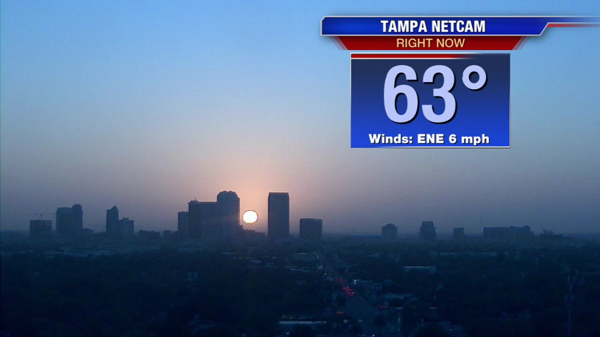 DaveOFox13's tweet photo. Wow, how's that for a stunning sunrise over downtown Tampa???? https://t.co/UpiVx2DmHk